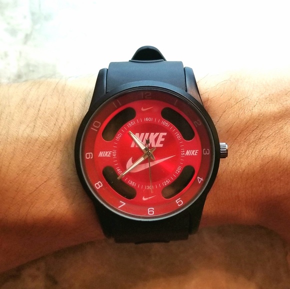 الخطوط الجوية غير ضروري انتظر nike orologio - sayasouthex.com